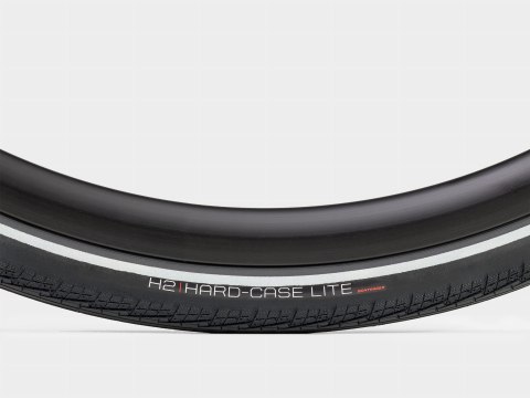 Opona Bontrager H2 Hard-Case Lite 700x38c czarna odblaskowa