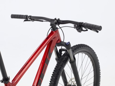 Trek Marlin 5 Generacji 3 Fury Red 2026 (ML)