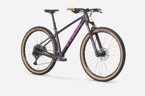 Trek Marlin 7 Generacji 3 Matte Dark Web/Clear Gloss 2026 (ML)